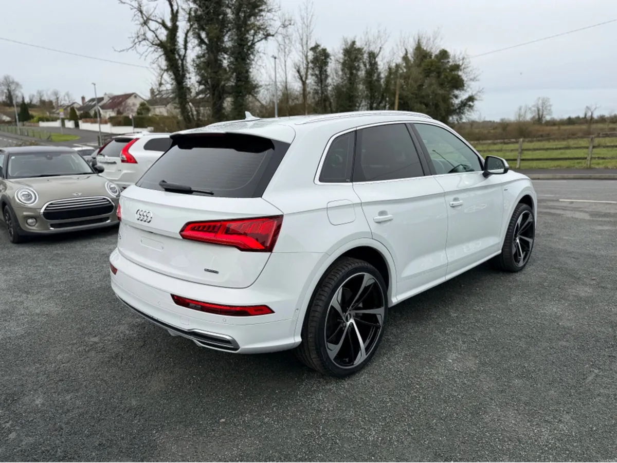 Audi Q5 2.0 TDI S-LINE PLUS EDITION QUATTRO DIESEL - Image 4