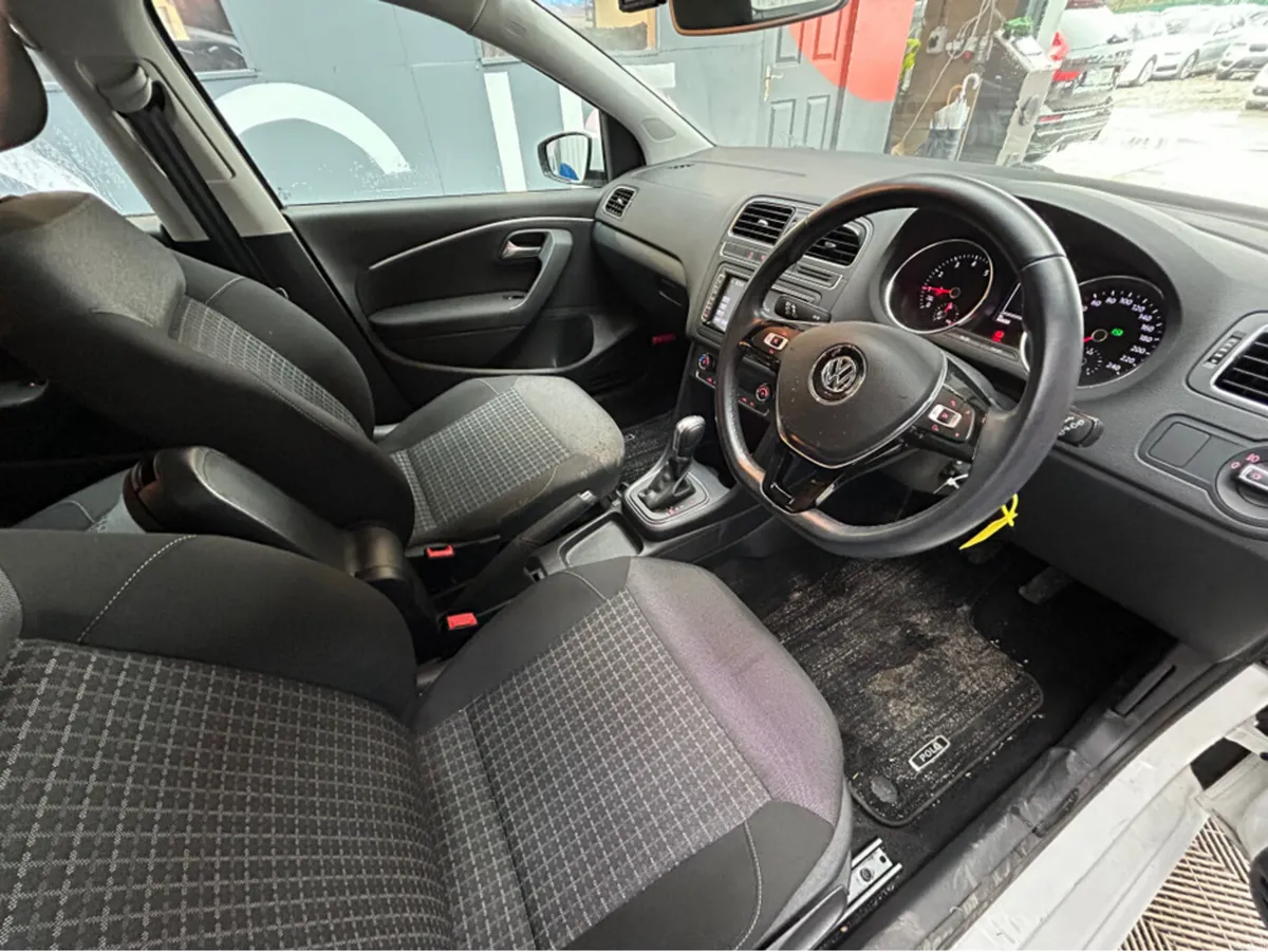 Volkswagen Polo €12950! 2017 VW POLO AUTOMATIC 1.2 - Image 4