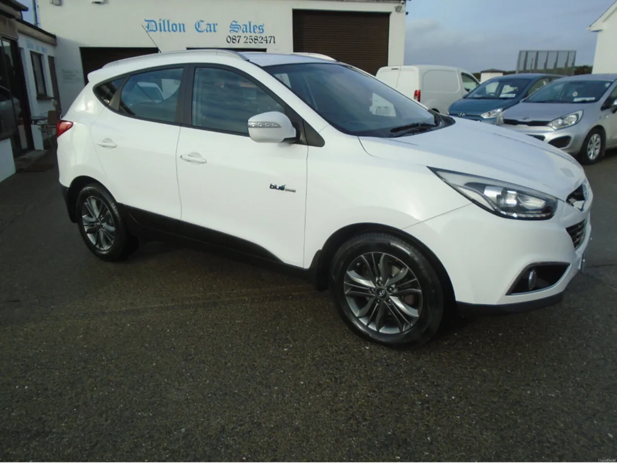 Hyundai ix35 1.7 EXECUTIVE 4DR - Image 3