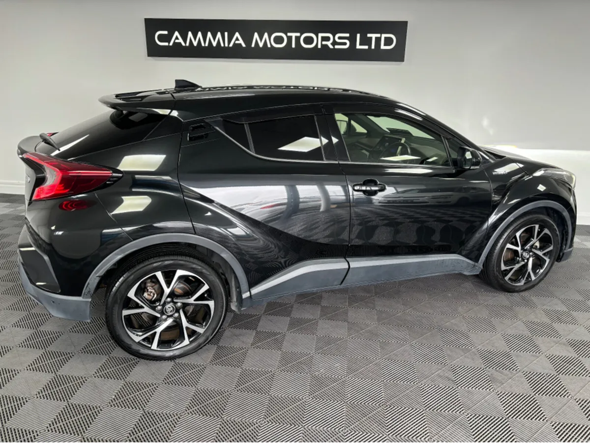 Toyota C-HR TOYOTA CHR PETROL HYBRID AUTO *HEATED - Image 4