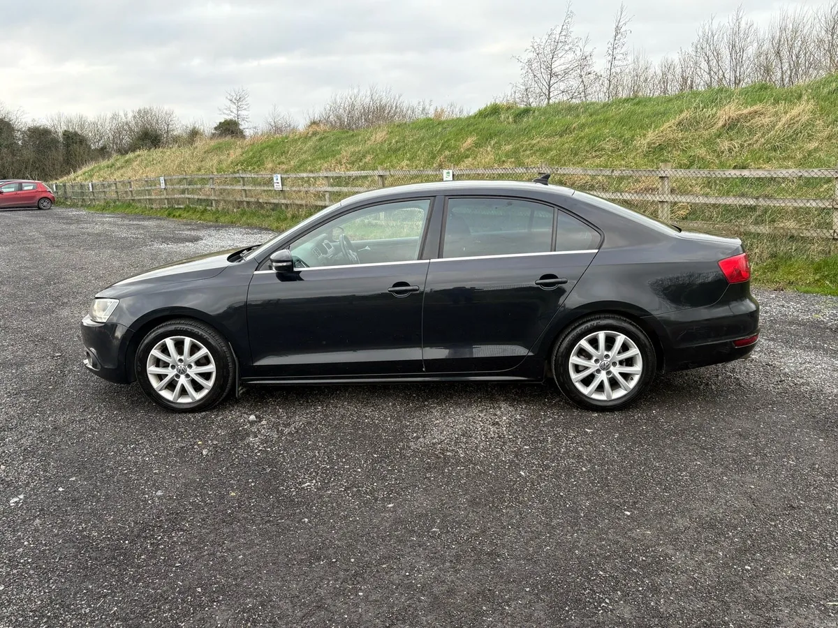 2013 132 VOLKSWAGEN JETTA 1.6 DIESEL - Image 4