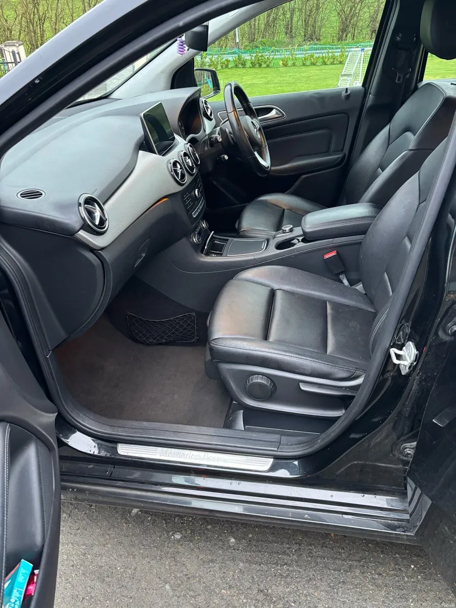 Mercedes B Class 2016 - Image 3