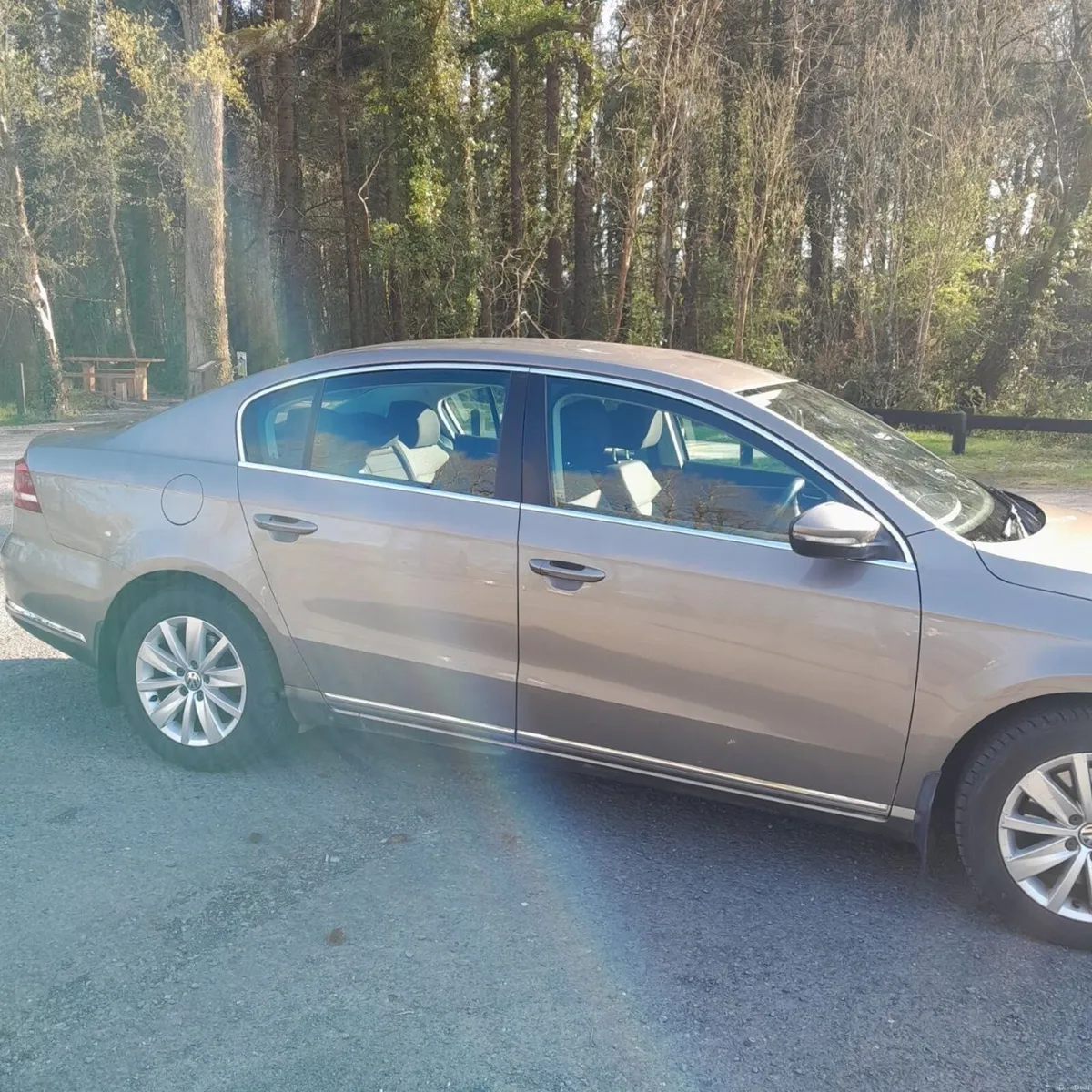 Volkswagen Passat 2012 - Image 4