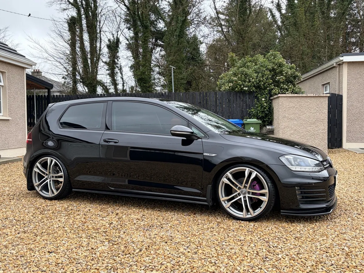 MK7 Golf 3 Door - Image 2