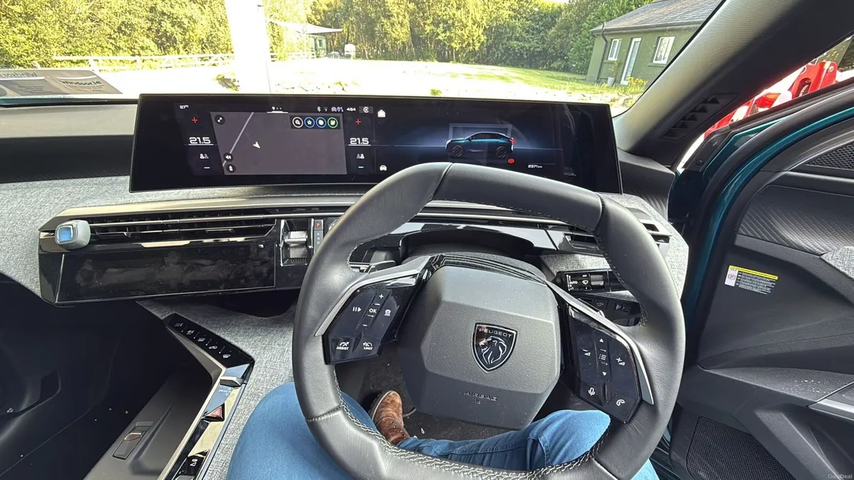 Peugeot 3008 2025 - Image 1