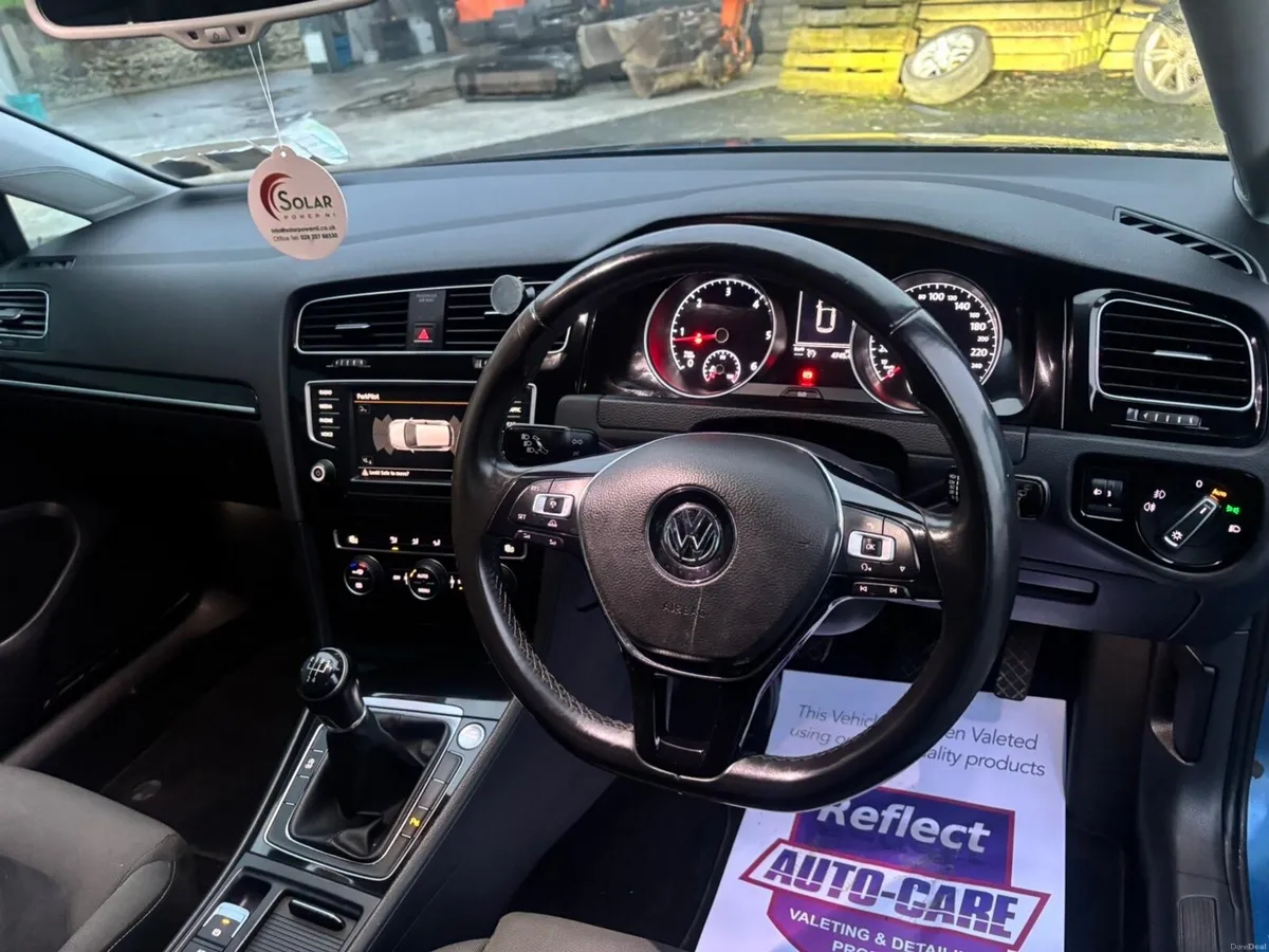 Volkswagen Golf 2017 1.6 TDI - Image 4