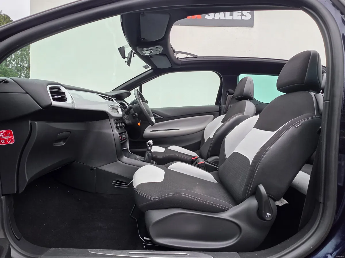 2014 Citroen DS3 1.2 CONVERTIBLE // NCT TILL 10/26 - Image 4