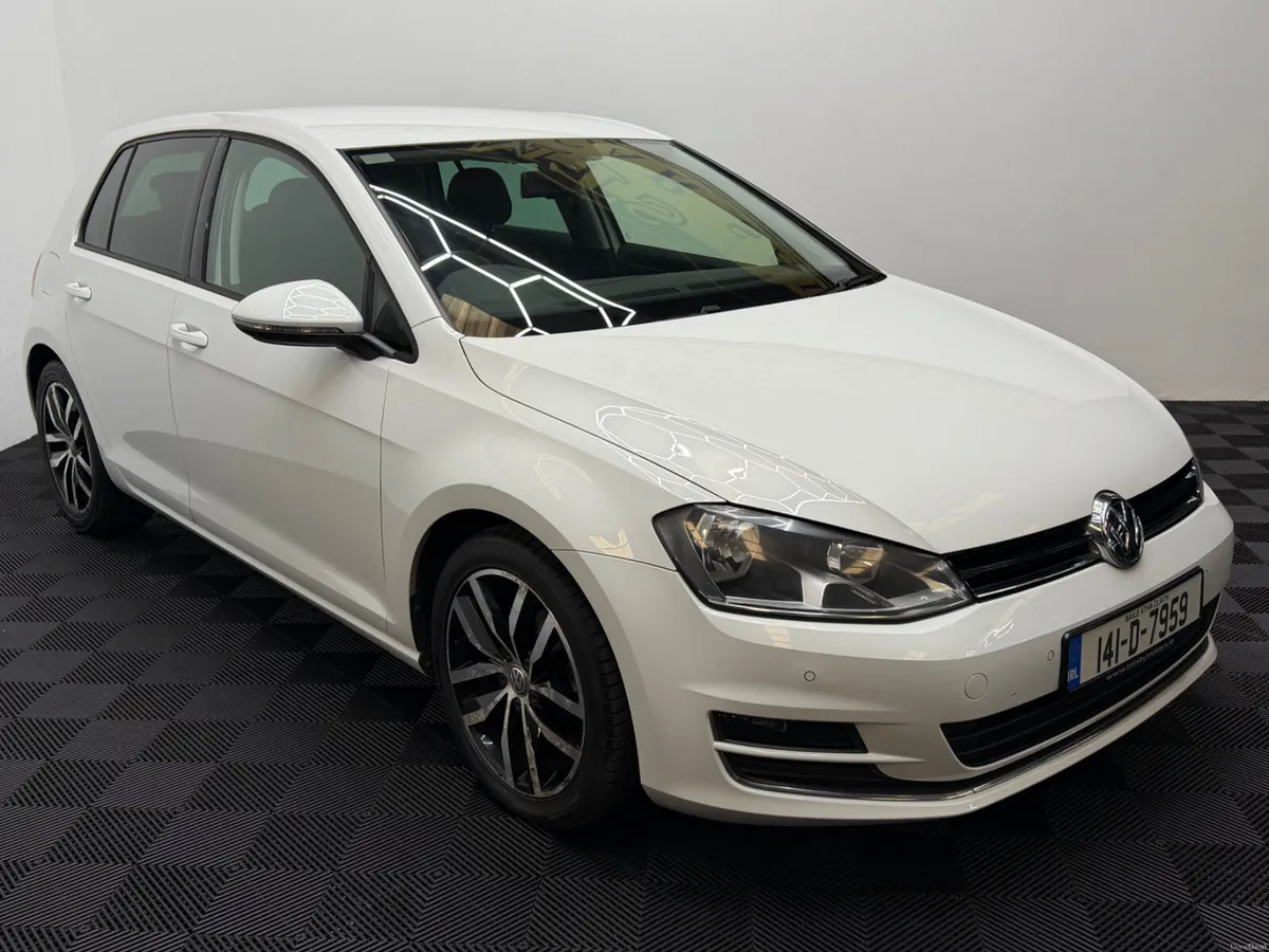 2014 Volkswagen Golf 1.4TSI HIGHLINE AUTO LOW KM - Image 3