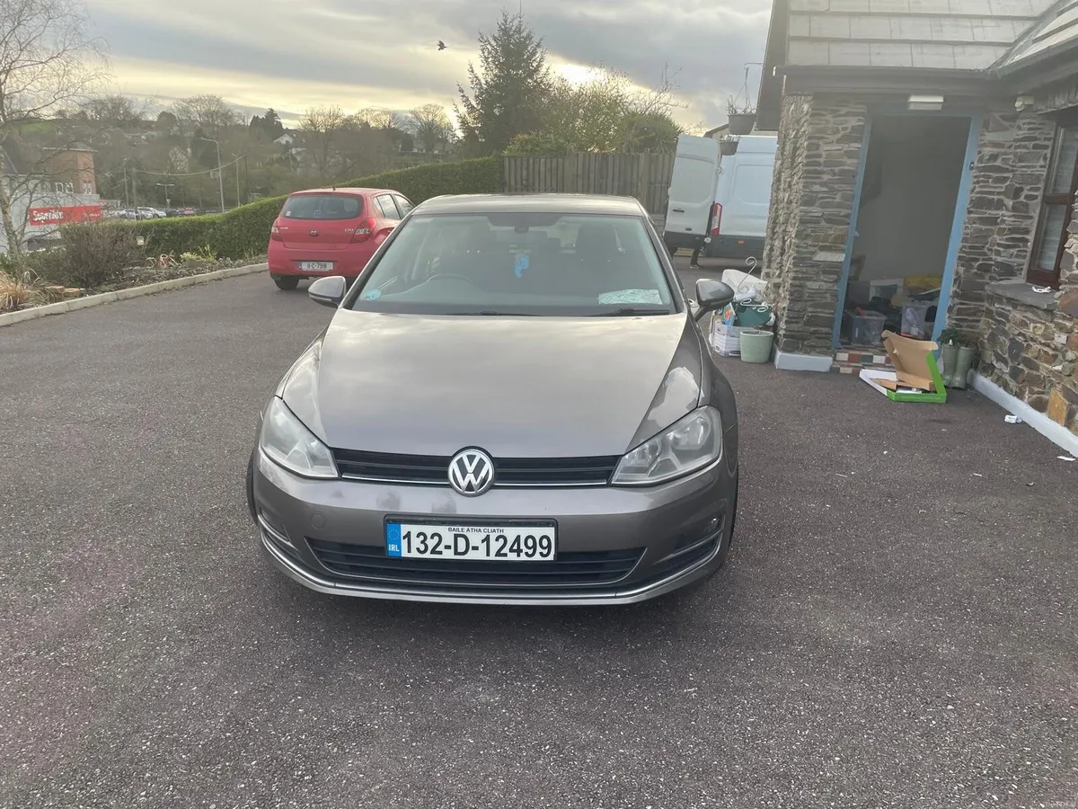 Volkswagen Golf 2013 - Image 1