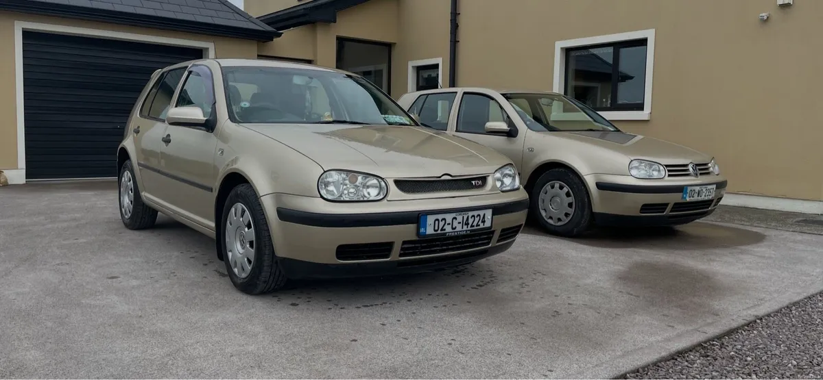 2 mk4 VW Golfs - Image 1