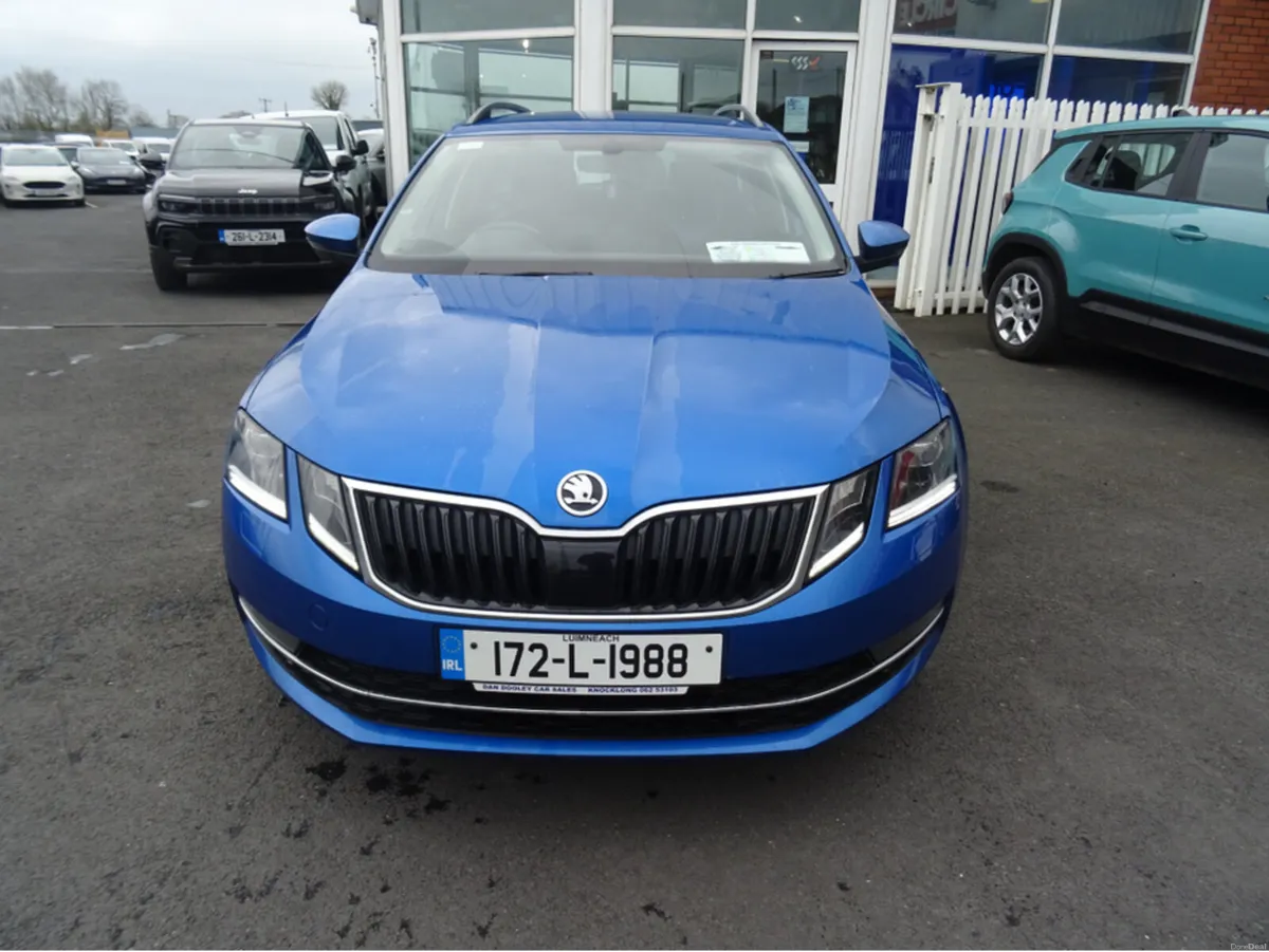 Skoda Octavia 1.6 TDI SE L 115PS  ESTATE - Image 3