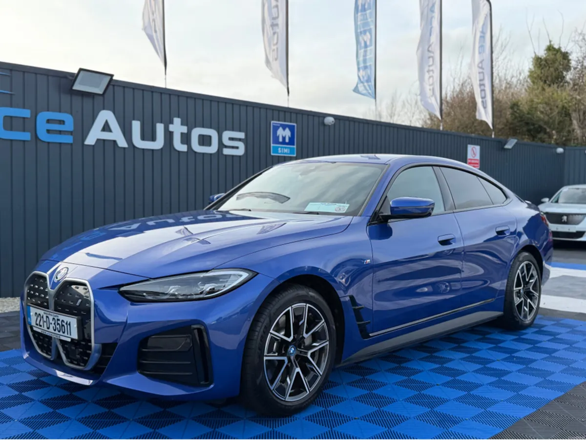 BMW i4 ** DEPOSIT TAKEN ** 40 M SPORT E-DRIVE - EL - Image 3