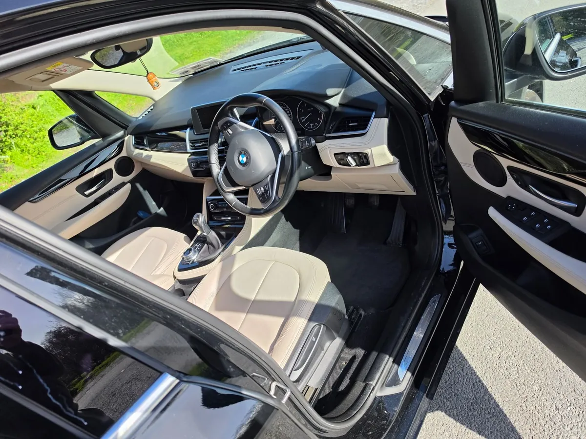 BMW 2-Series 2016 - Image 4