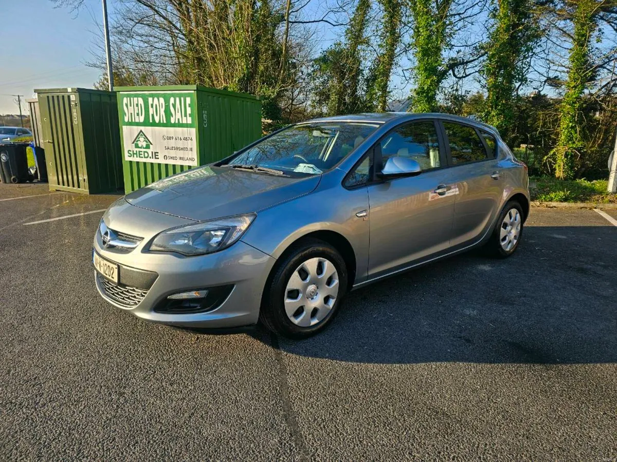 Opel astra 1.4 petrol 2014 - Image 2