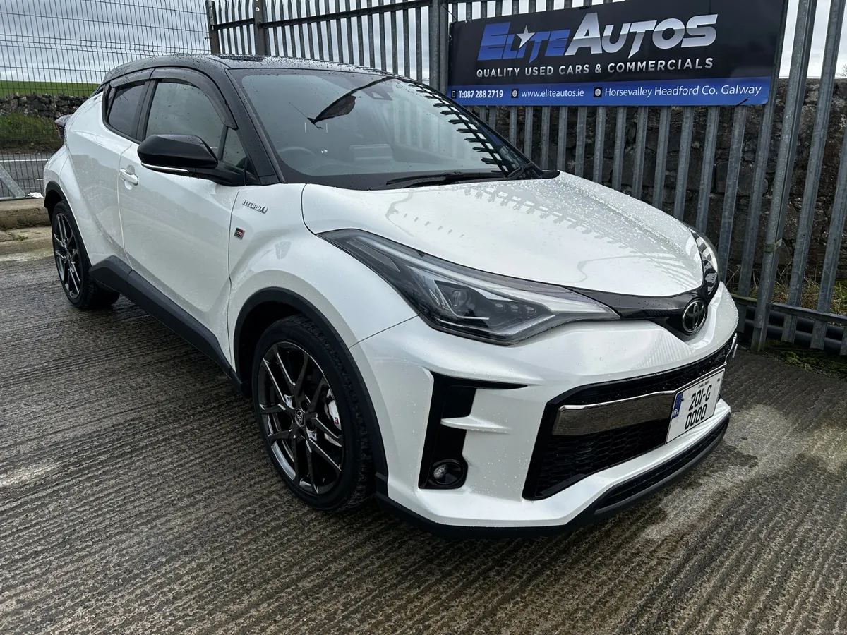 Toyota CH-R GR Sport Hybrid 2020 - Image 3