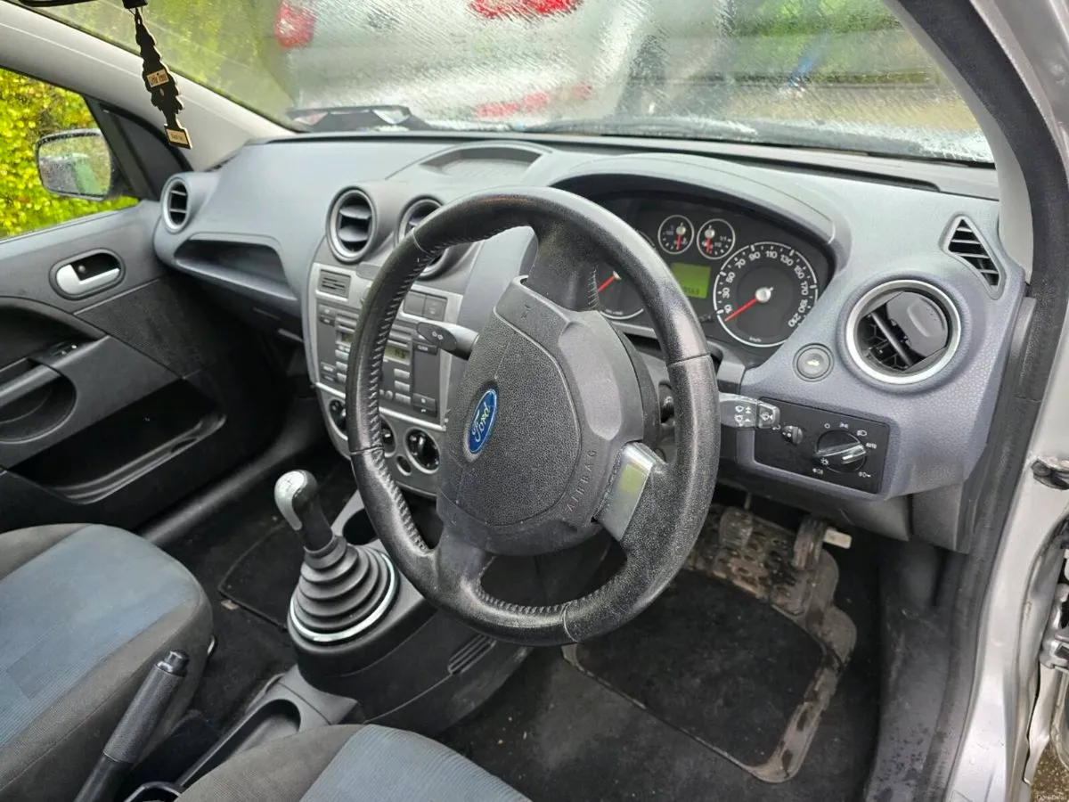 Ford Fiesta - Image 1