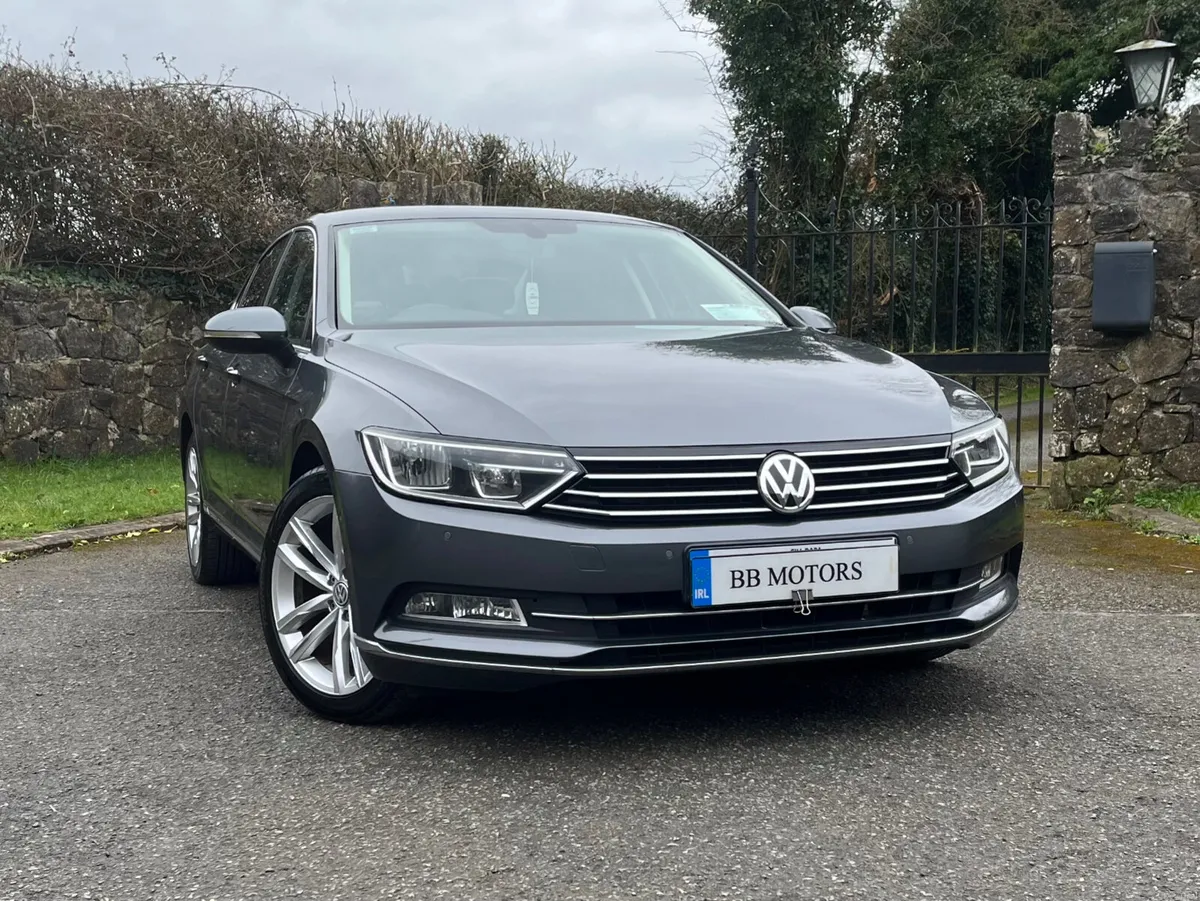 Volkswagen Passat 2.0 TDI DSG 150HP Highline - Image 1
