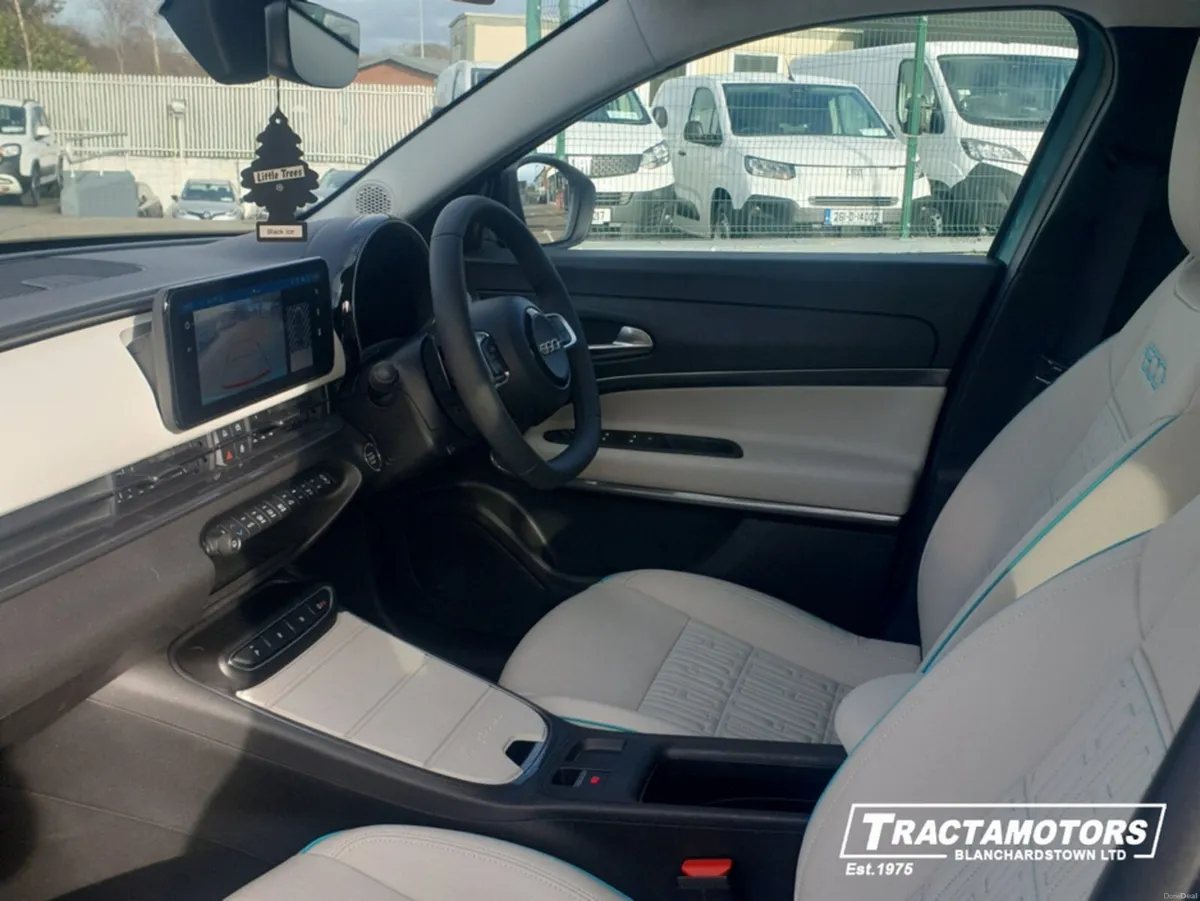 Fiat 600 LA PRIMA 1.2 100HP MHEV - Image 4