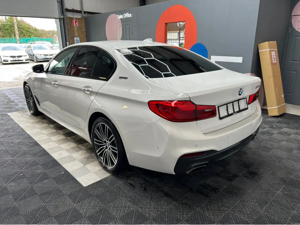 BMW 5-Series €23950! 2018 BMW 530e M-Sport PHEV - Image 3