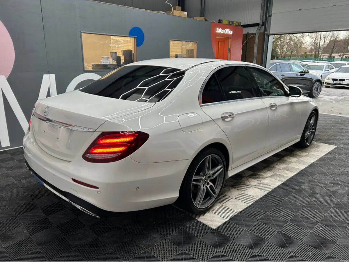 Mercedes-Benz E-Class €28950! 2019 Mercedes E220D - Image 2