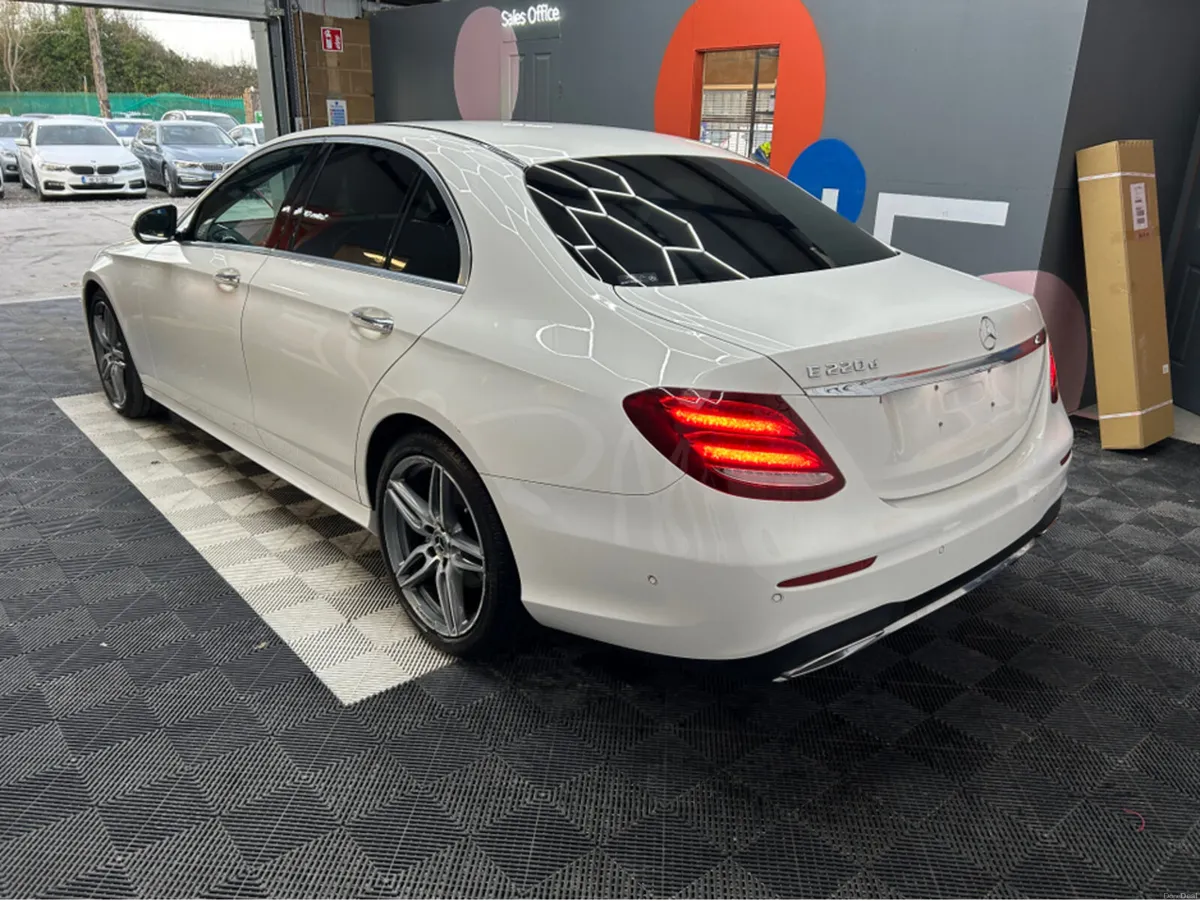 Mercedes-Benz E-Class €28950! 2019 Mercedes E220D - Image 3