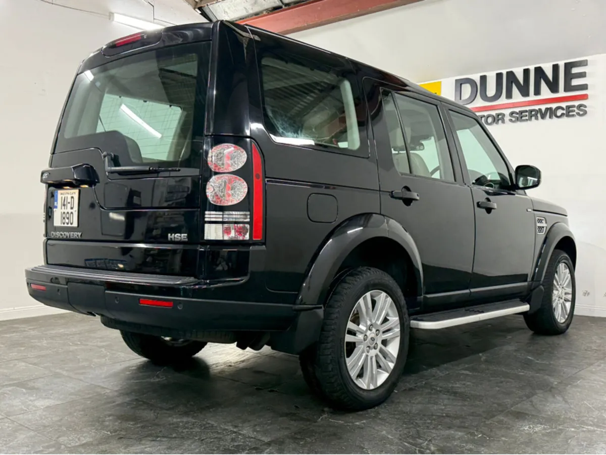 Land Rover Discovery **7 SEATS**HSE**AUTO**19' - Image 2