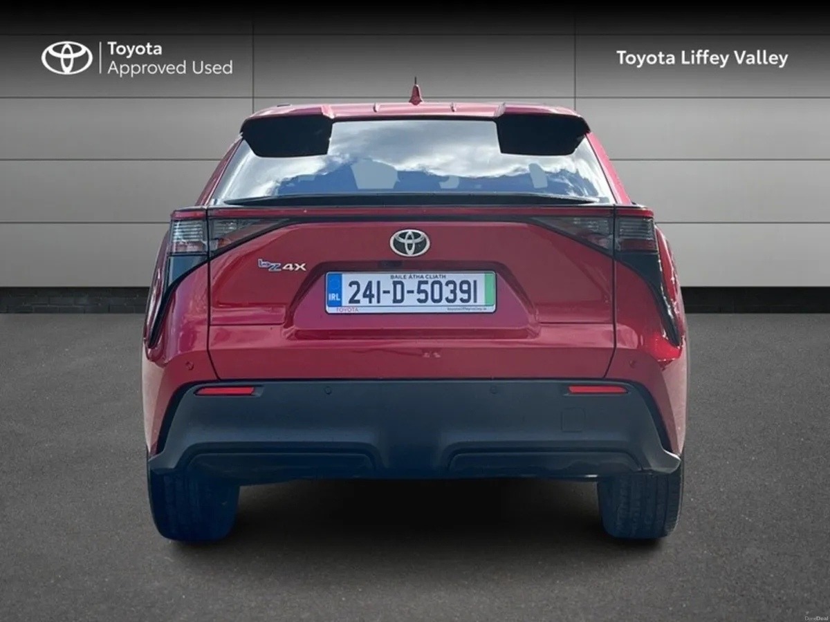 Toyota bZ4X BZ4X SPORT FWD - Image 4