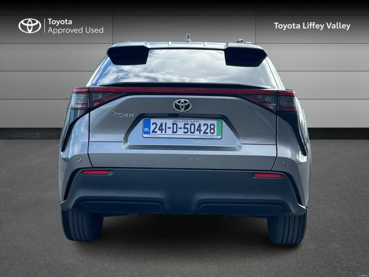 Toyota bZ4X BZ4X SPORT FWD - Image 4