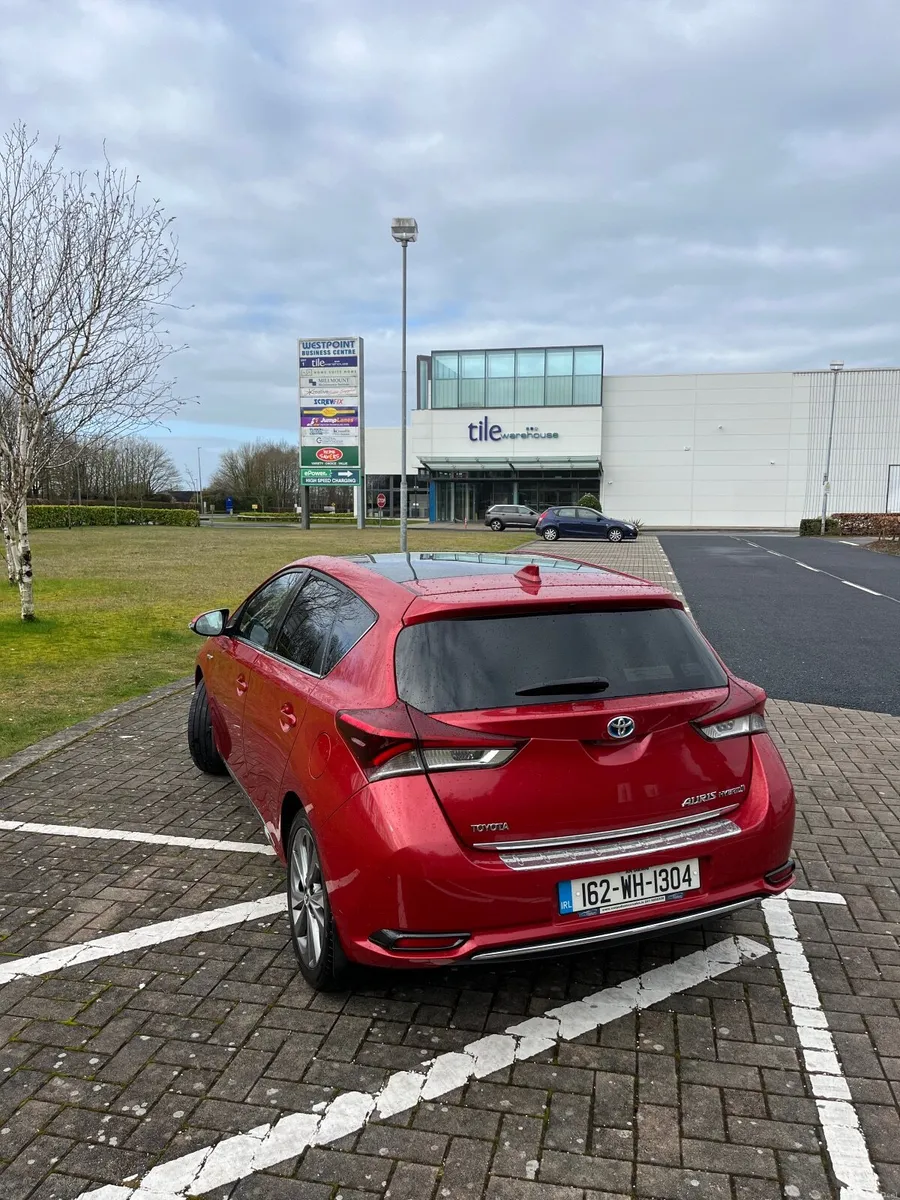 Toyota Auris 2016 - Image 4