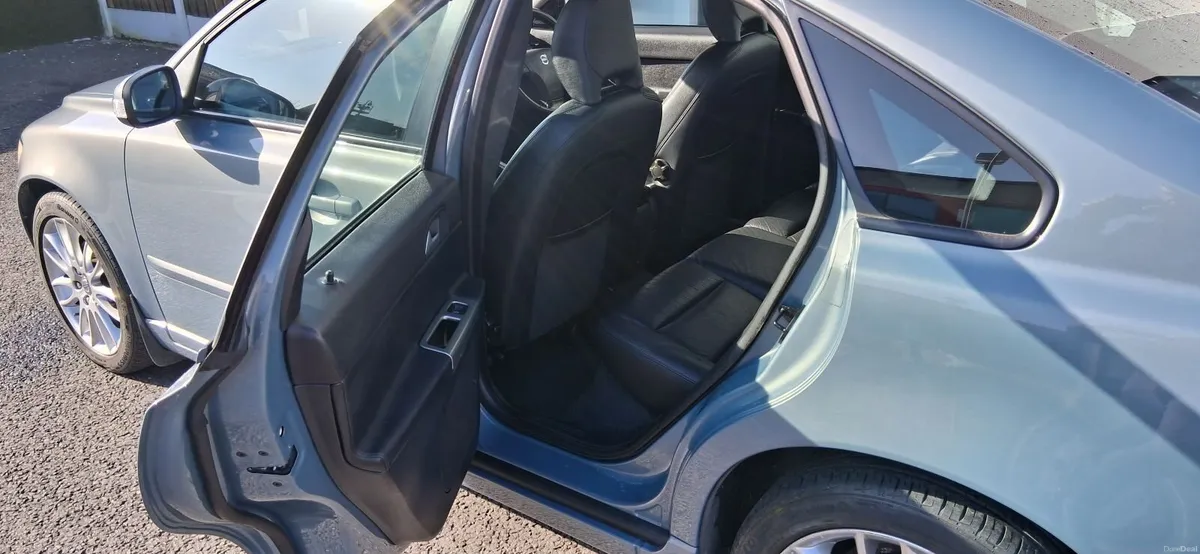Volvo S40 2008 - Image 3