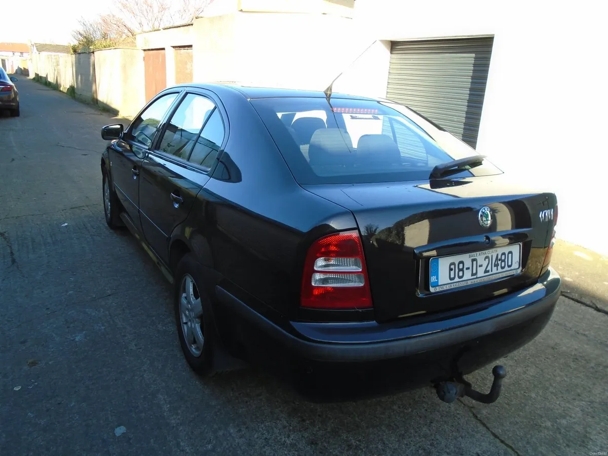 Skoda Octavia 2008 - Image 2