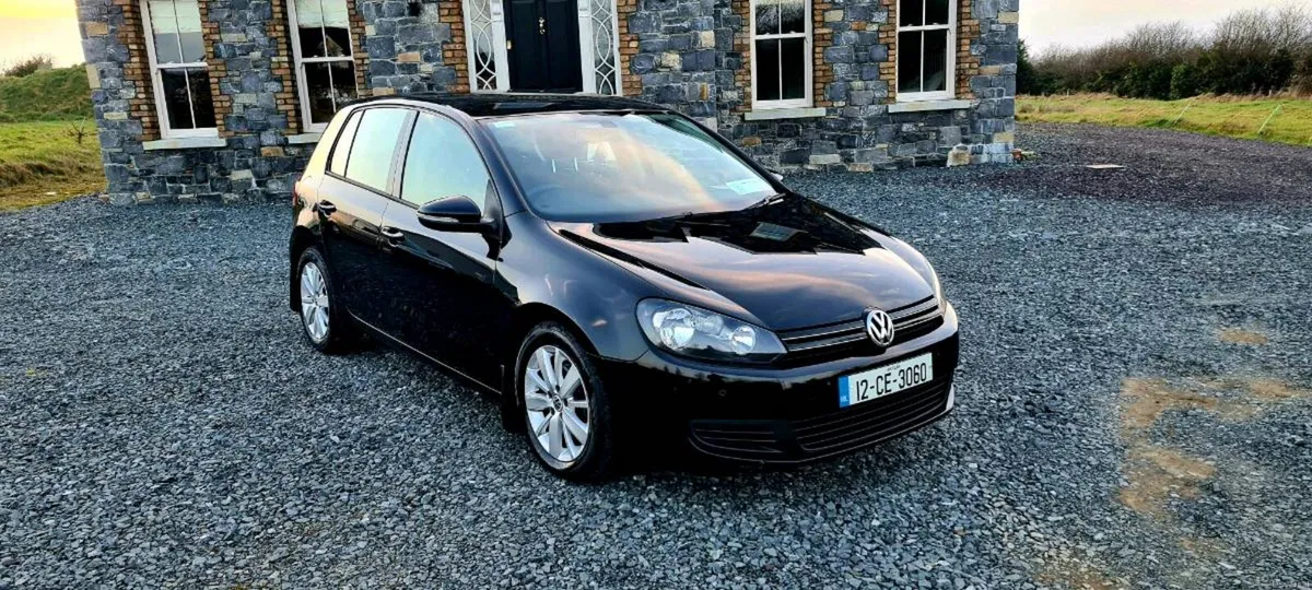 2012 vw golf 1.6 tdi automatic - Image 1