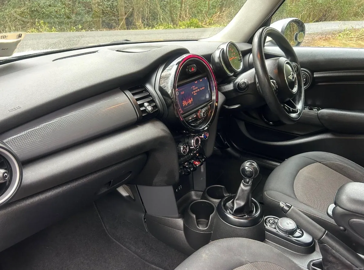 2015 Mini Cooper 1.5 - Image 4