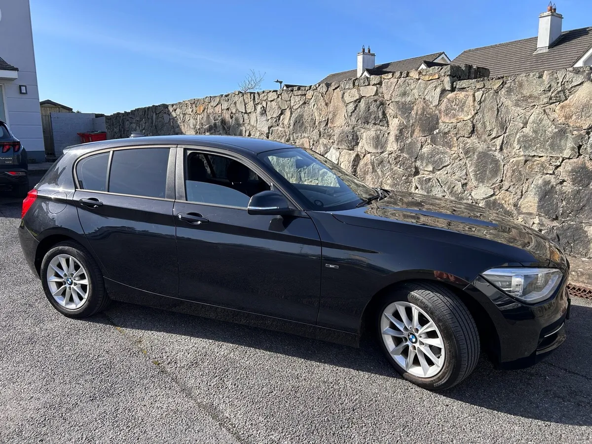 BMW 1 series Sports Automatic - Image 2