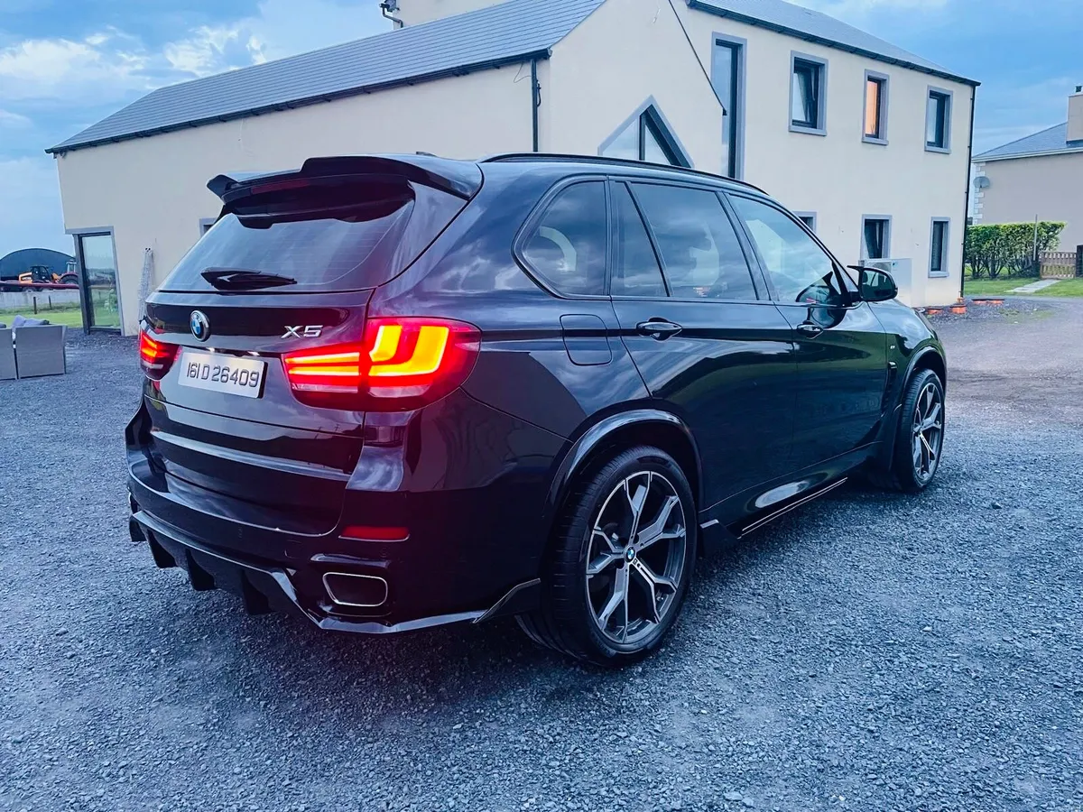 BMW X5 F15 7 seater - Image 1