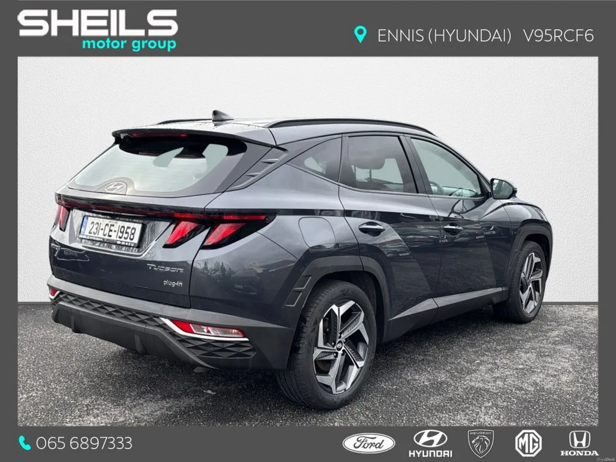 Hyundai Tucson 4WD Executive PHEV Auto - Image 2