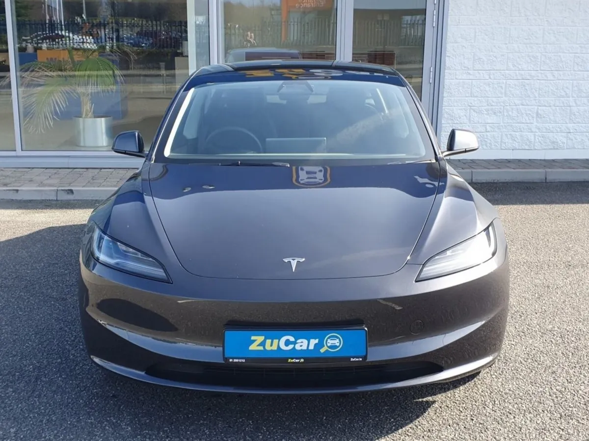 Tesla Model 3 Standard Range  84.7 kWh Auto - Image 3