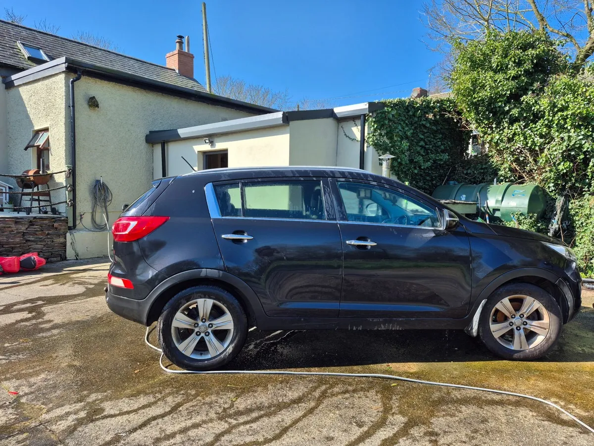 Kia Sportage 2012 tax & NCT - Image 4