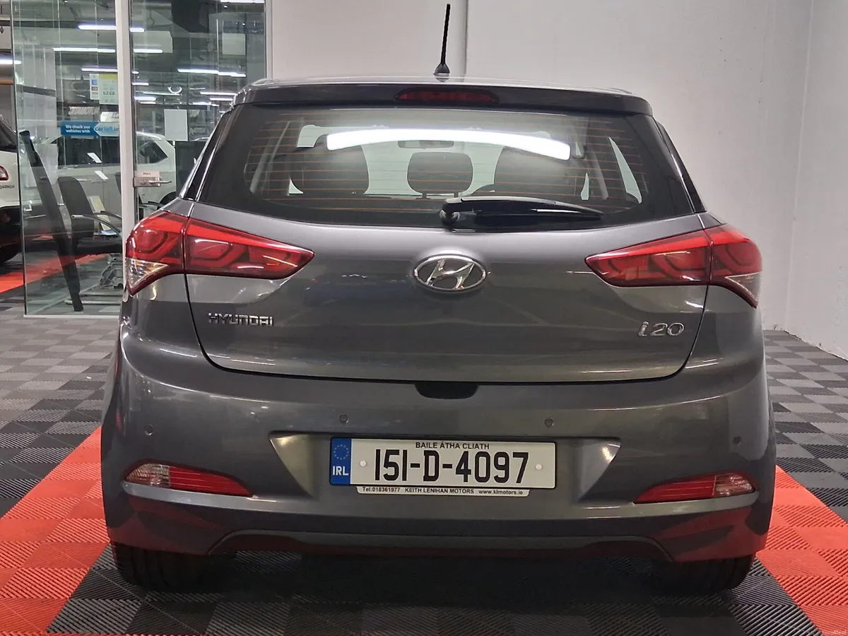 2015 Hyundai i20 **LOW KMS - FSH** - Image 4