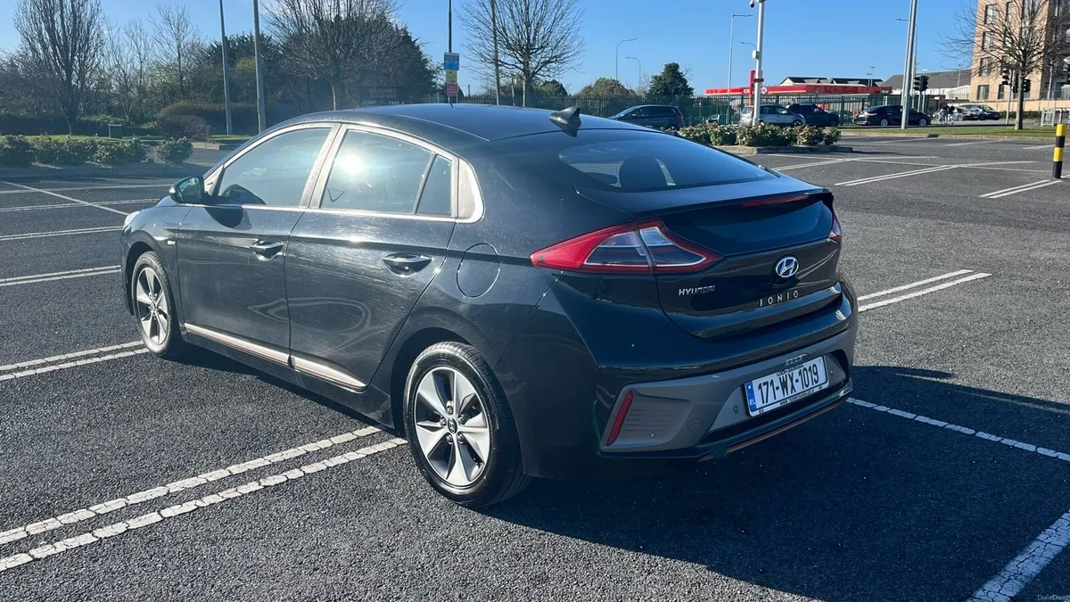 2017 Hyundai Ioniq EV - Image 4
