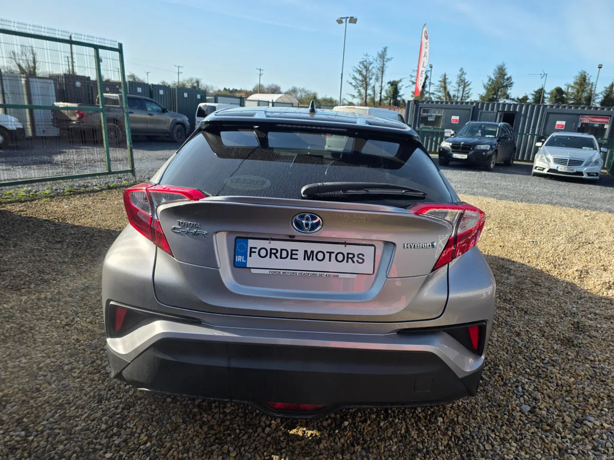 Toyota C-HR 2018 - Image 5