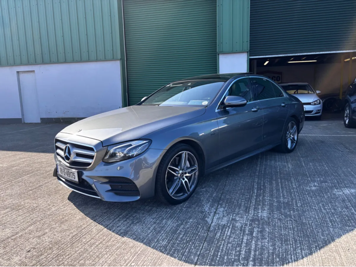 Mercedes-Benz E-Class E350e AMG LINE PREMIUM PLUS - Image 2