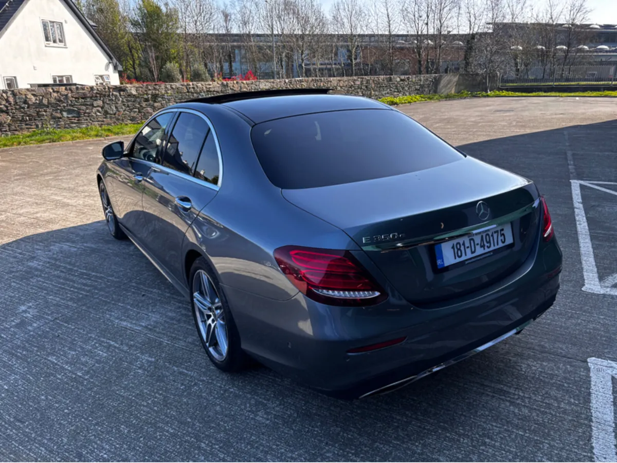 Mercedes-Benz E-Class E350e AMG LINE PREMIUM PLUS - Image 3
