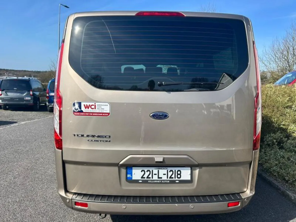 Ford Tourneo Custom Automatic 2022 - Image 4
