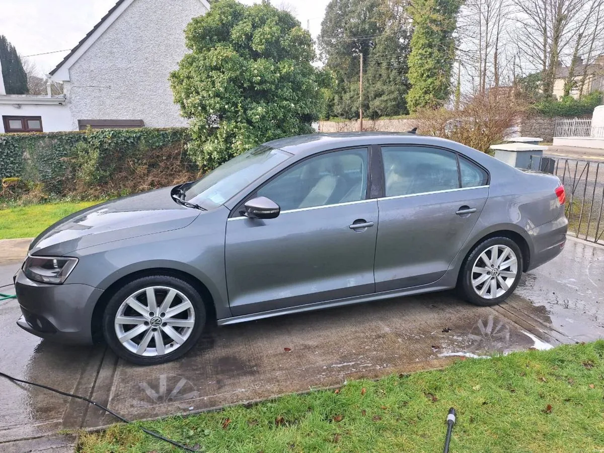 Vw Jetta 1.6 - Image 2