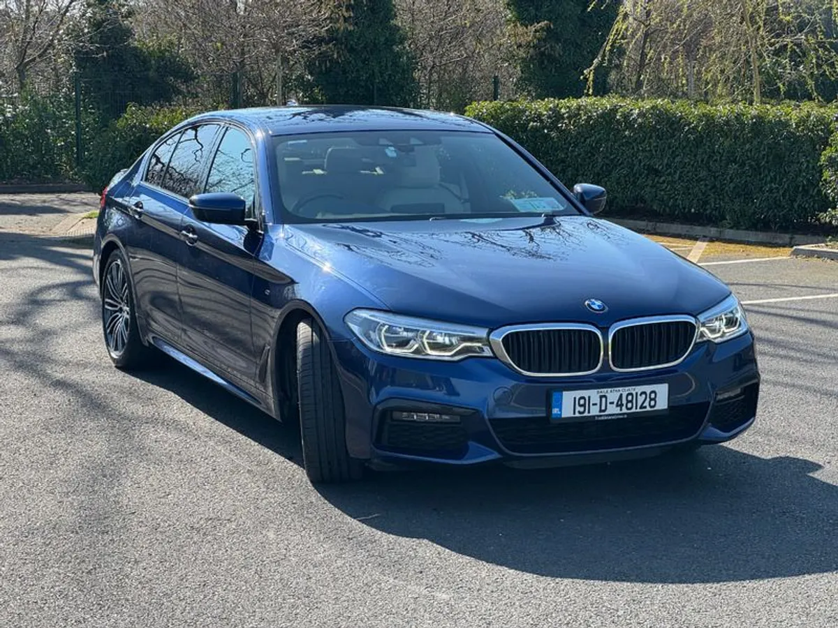 2019 BMW 5 Series - Image 2