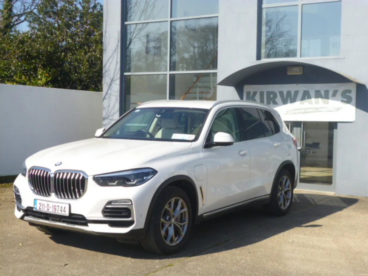 BMW X5 Xline 3.0L Auto Petrol plug-in hybrid 2021 - Image 3