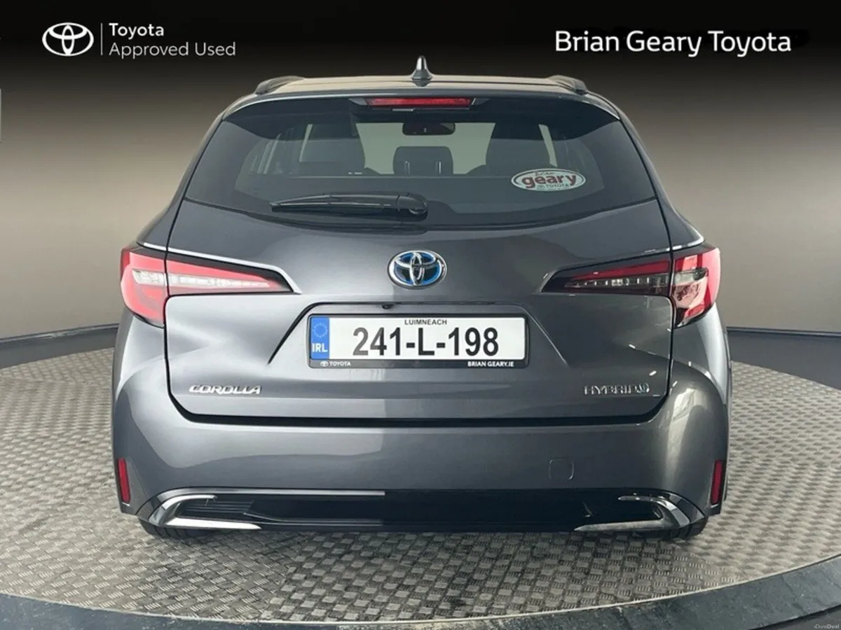 Toyota Corolla HYBRID LUNA T/S - Image 4
