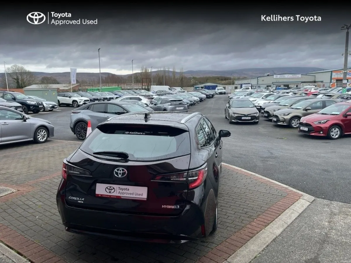 Toyota Corolla HYBRID ELECTRIC LUNA - Image 4