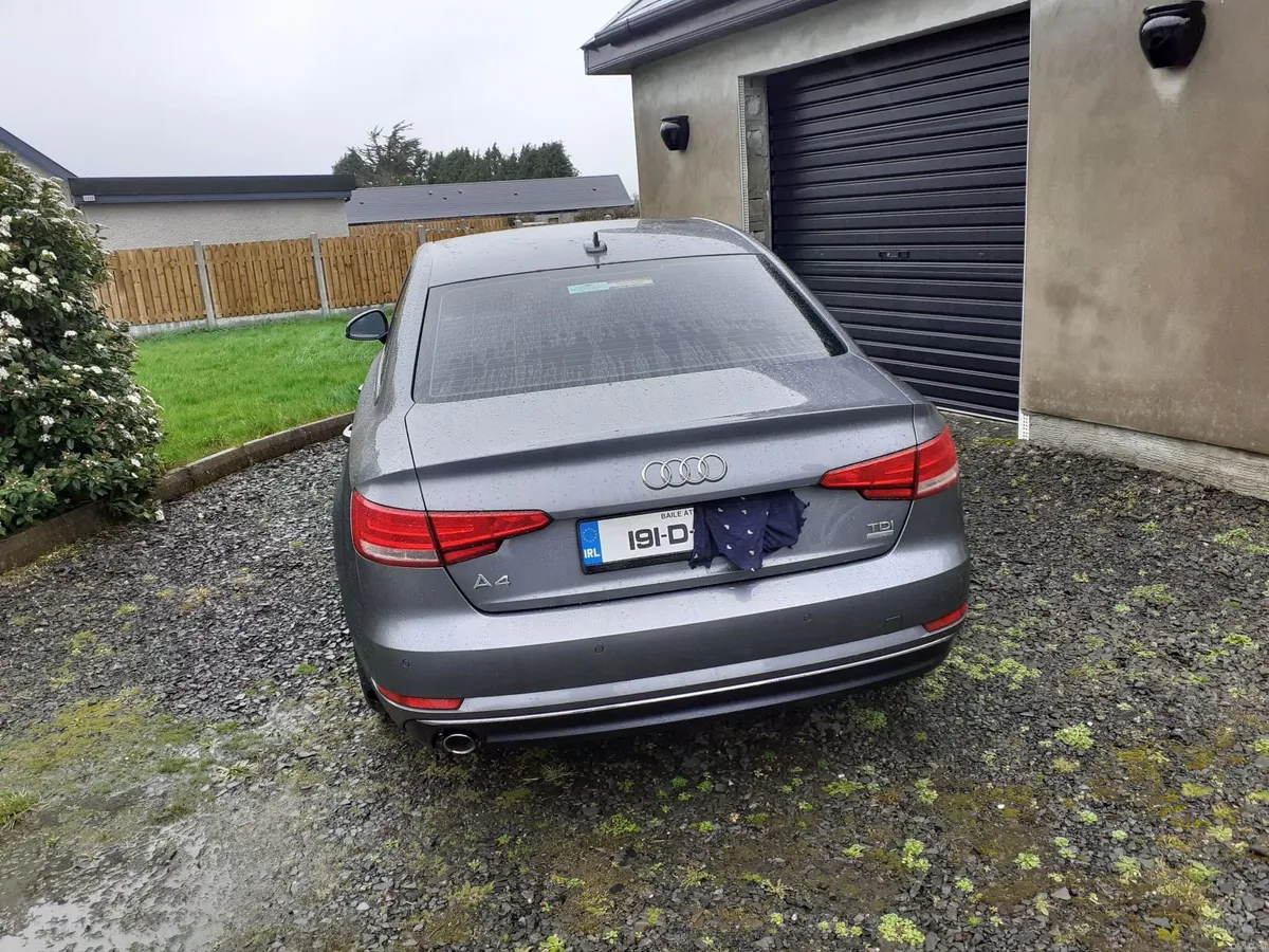 Audi A4 2019 - Image 3